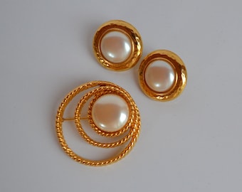 Vintage deadstock MONET gold plate faux pearl jewelry set or wreath circle brooch pin or classic button stud earrings your choice