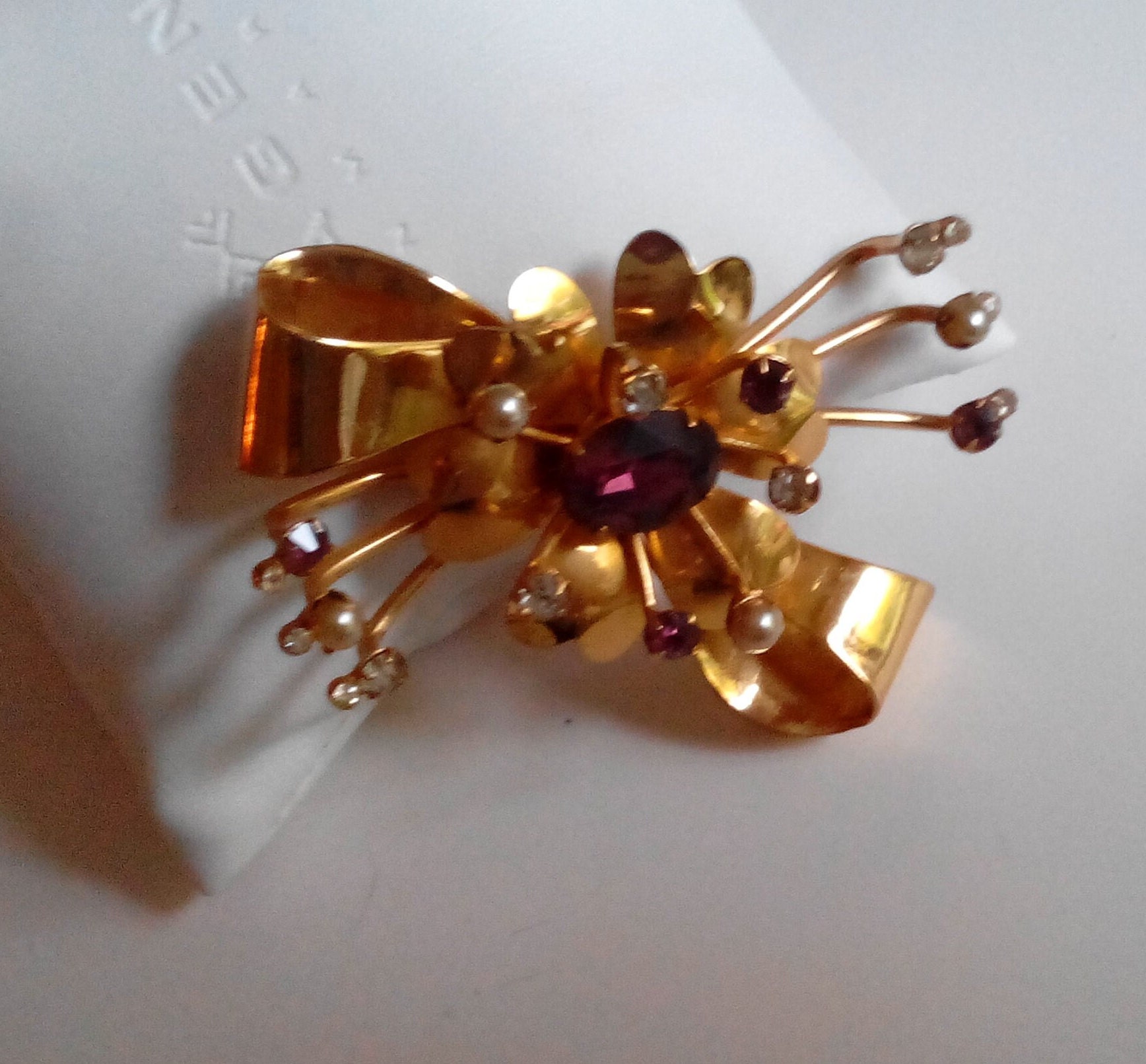 Broche Ancienne Florale Plaquée Or Avec Perles - Style Art Déco, Occasion Bel état
