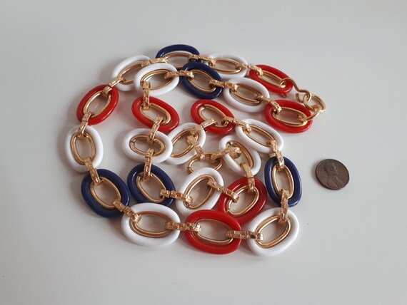 Vintage Chain And Medallion Belt With Patriotic Red White And Blue Beads 1970 main image 4