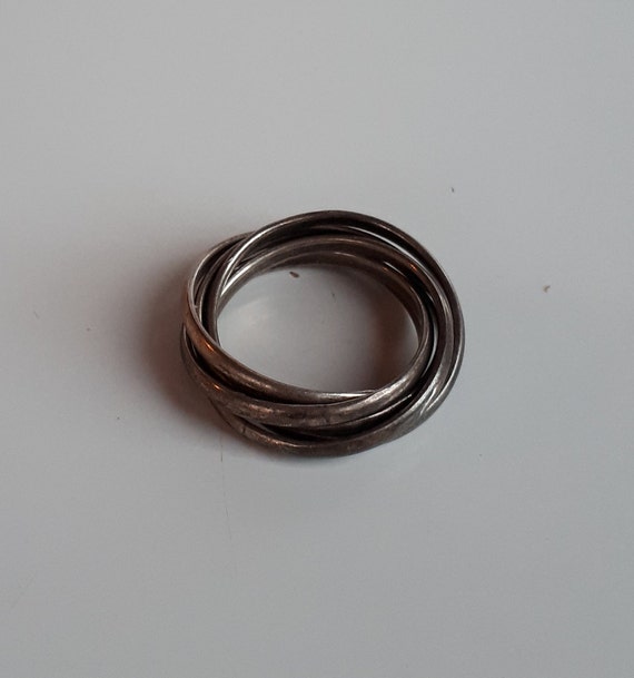 Vintage sterling silver 5 interlaced circles ring… - image 3