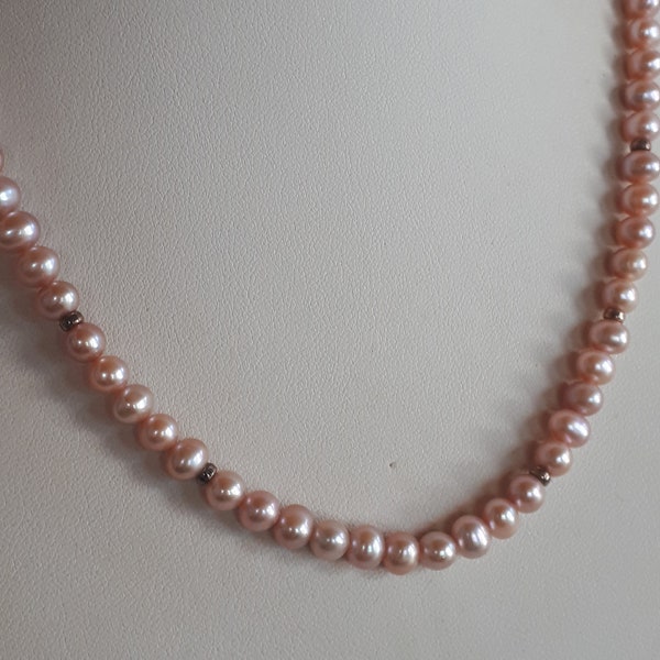 Vintage ZOE B signed undyed light pink cultured freshwater pearl beaded necklace with sterling silver 925 accent and clasp