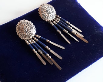Vintage Southwest Q.T. signed sterling silver 925 and lapis lazuli dangle stud earrings with fringes