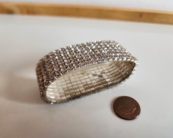 ヴィンテージ　ストーンバングル Twist bangle バングル｜GLUCK（グルック）公式通販サイト