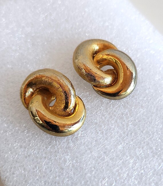 Chic Vintage endless knot interlocking elements g… - image 2