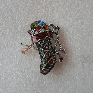 Vintage enamel jeweled encrusted rhinestone Christmas Santa gift boot brooch pin