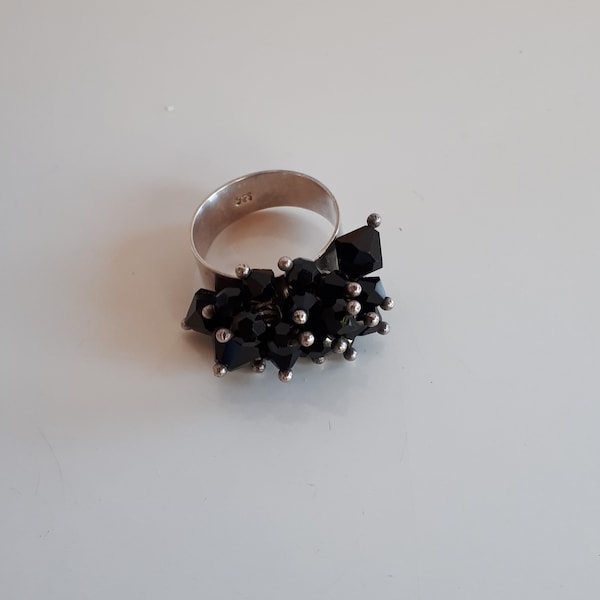 Vintage sterling silver 925 black crystal cha - cha dangle charms ring Size 5.5 - 6