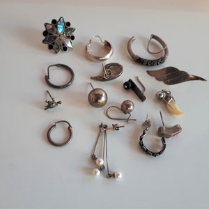 Lot 15 pcs single mismatched earrings in sterling silver 925 for wear or craft
