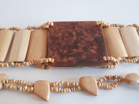 Vintage Boho Belt: Mother of Pearl Shell, Wood Beads, Tassel  display picture 2