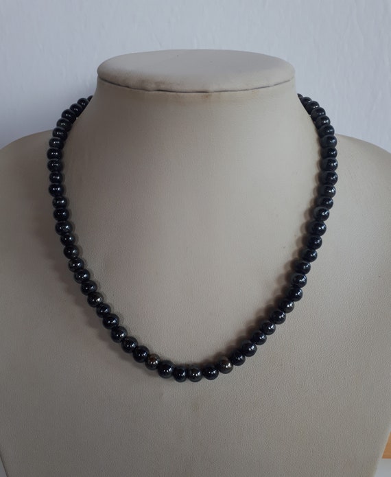 unusual Vintage lustrous black bead necklace choke