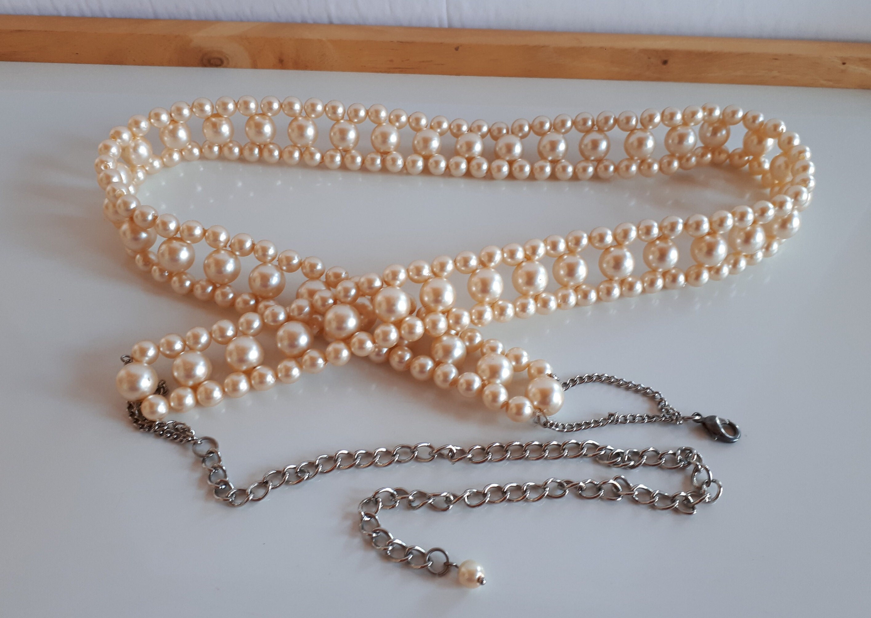 Vintage Leather Shop cream faux pearl beaded belt w stretchy band gold clasp  L Vintage Gold Stretch Belt: 1980s Faux Pearl Beaded Buckle - Etsy main image 4