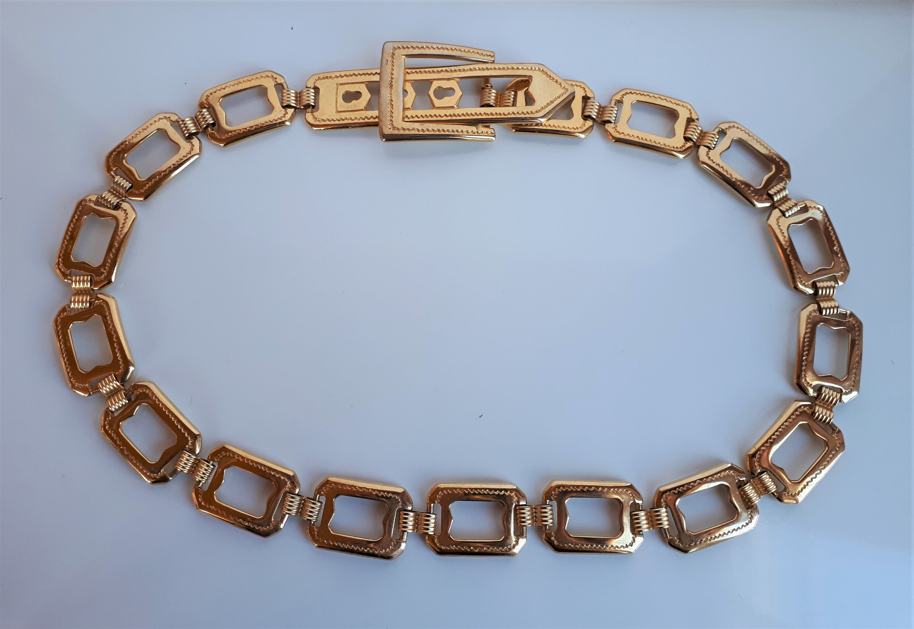 Vintage Designer COUTURE Signed T Gold Plate Metal Women