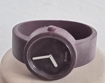 Vintage Made in Italy purple rubber O Clock minimalist wrist watch, unisex, NEED BATTERY