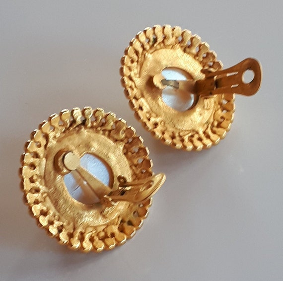 Vintage designer clip on earrings deals