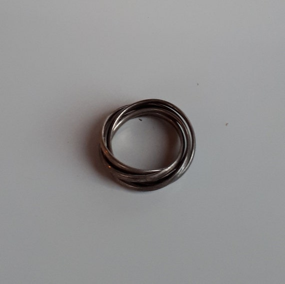 Vintage sterling silver 5 interlaced circles ring… - image 2