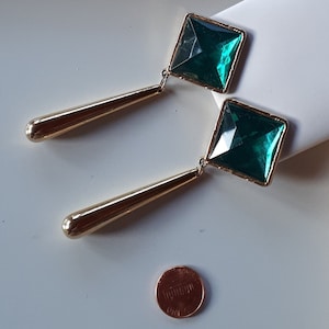 Runway Vintage translucent turquoise plastic gold TONE dangle shoulder Clip Earrings