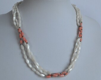 Vintage natural mother of pearl MOP shell and orange coral 3 rows beaded necklace