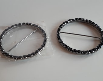 New old stock black rhinestone women round buckle for belt for wear or craft