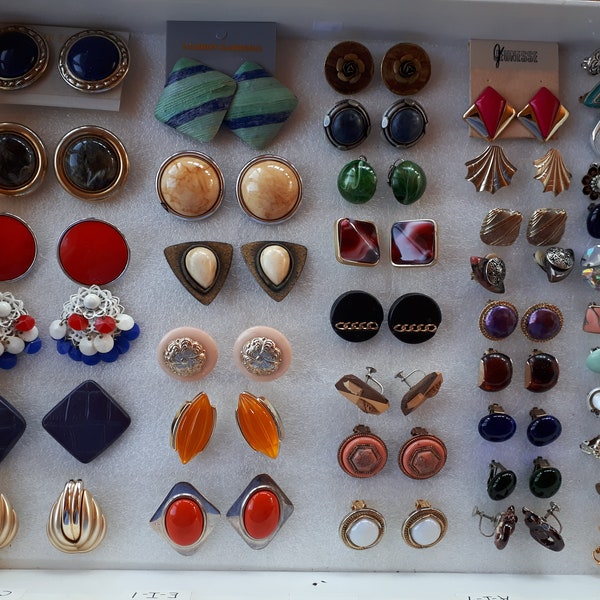 Lot Retro vintage clip earrings for wear or craft your choice by size different materials