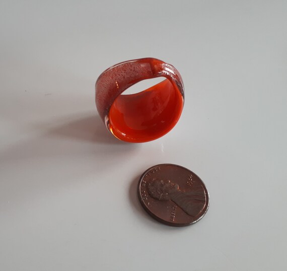 Vintage red glass Ring Statement with silver mica… - image 6