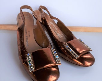 Vintage CHARLES DANIELLE Paris Couture bronze lacquer leather women slingback high heels shoes with rhinestones size 8 1/2