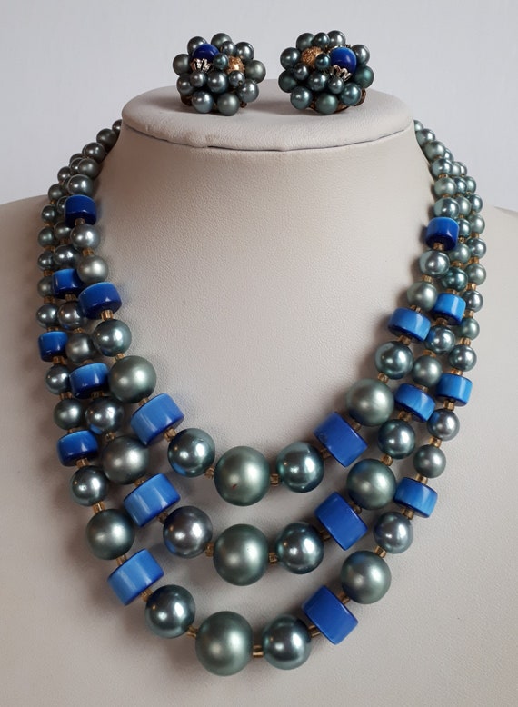 Vintage 50s JAPAN signed blue grey faux pearl and… - image 2