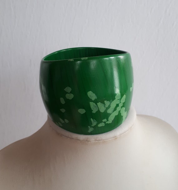 Massive statement wide Vintage green with painted… - image 3