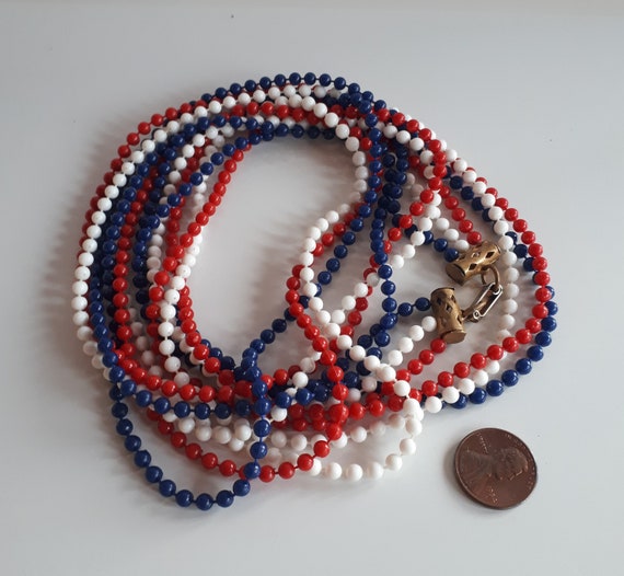 Vintage 50s patriotic white red blue lucite plast… - image 4