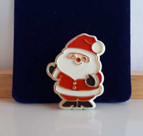 Hallmark Cards Cherub Plastic Brooch