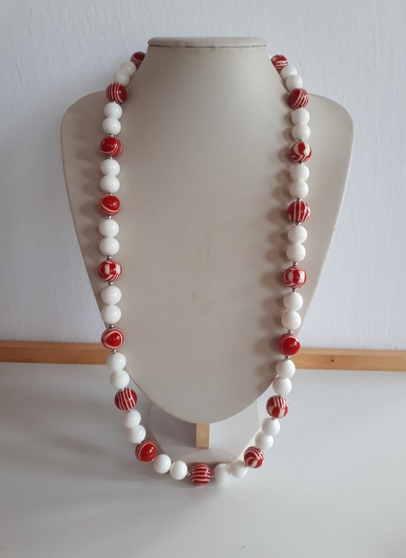 chunky Vintage RETRO swirl layered white and red … - image 2