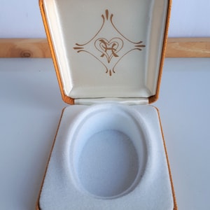 Vintage signed H and heart logo mustard yellow satin jewelry box for cameo brooch or brooch or ring or bracelet - empty