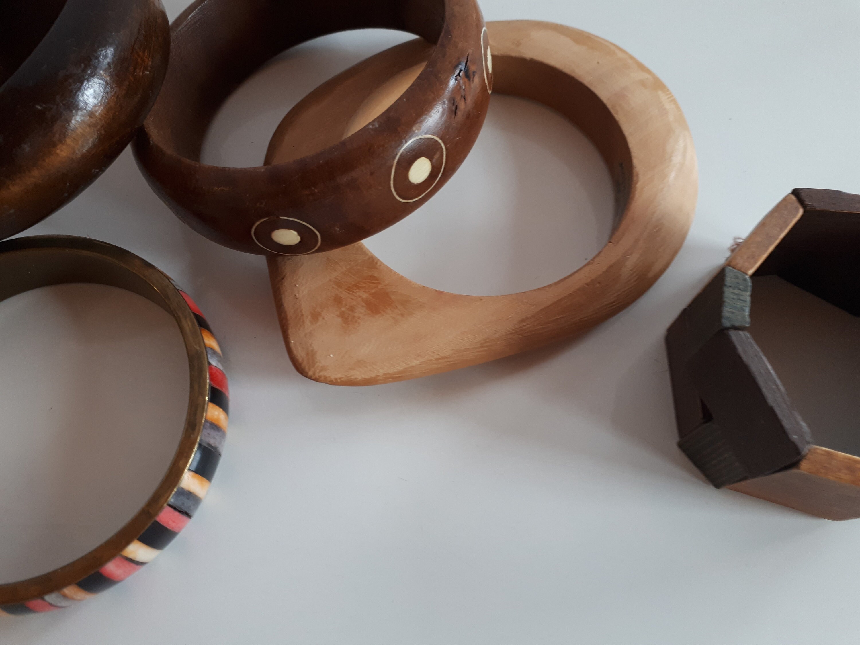 Your Choice Pick an Item Vintage BOHO Bangle Bracelet Wood Your Choice Pick an Item Vintage BOHO Bangle Bracelet Wood
