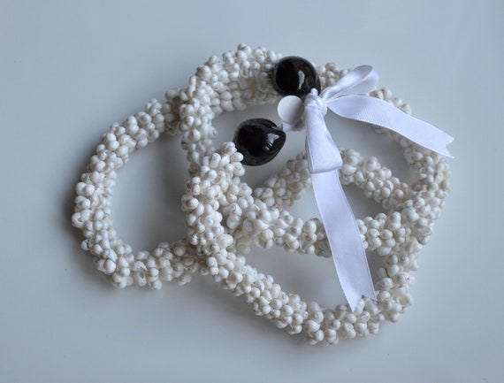 long statement Vintage tiny white shell and Hawai… - image 3