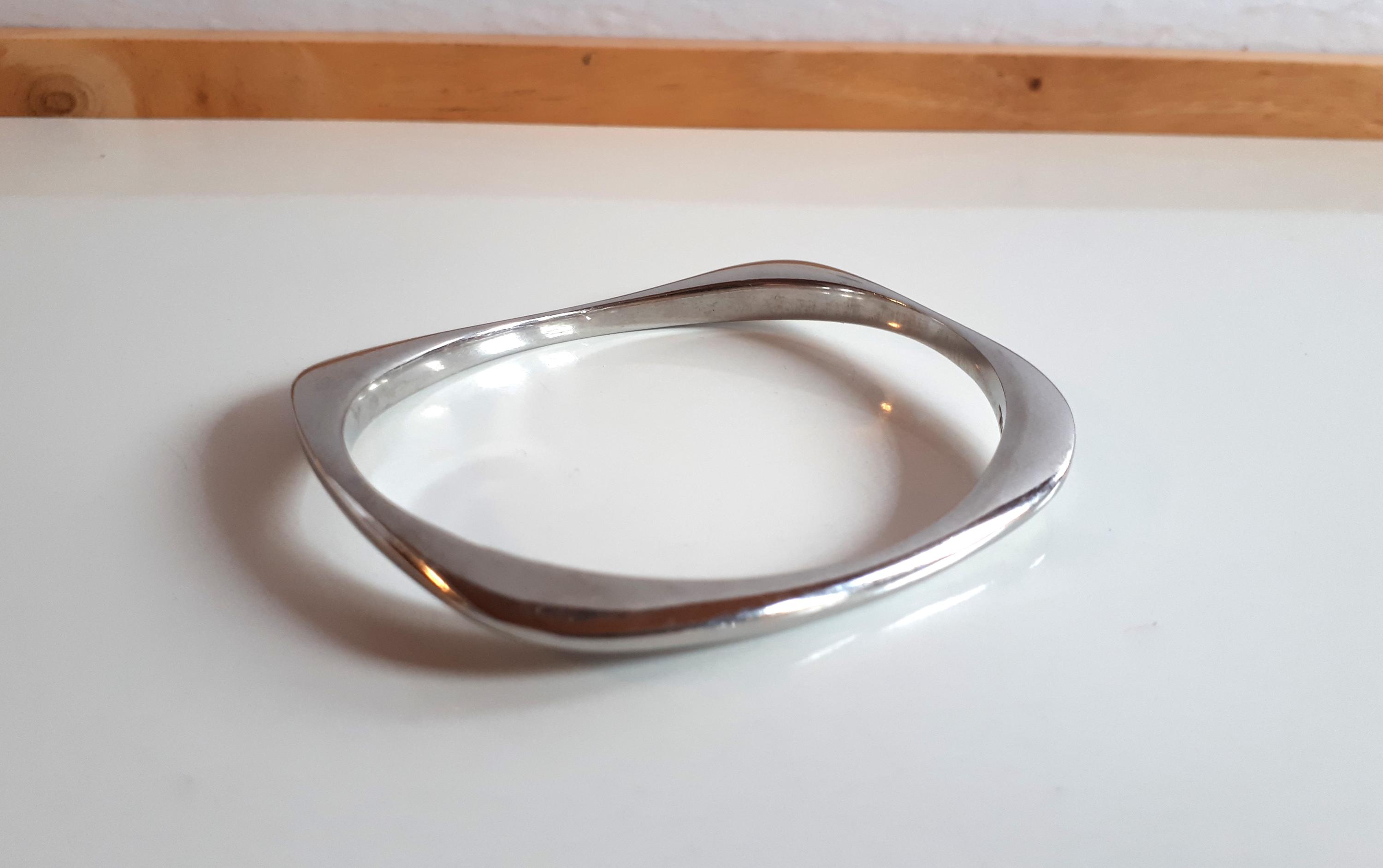 Breil Gioiello TJ3581 collezione MAGNETICA SYSTEM, BRACCIALI da DONNA in ACCIAIO colore ARGENTO, BIANCO misura 19 con PERLA DI FIUME
