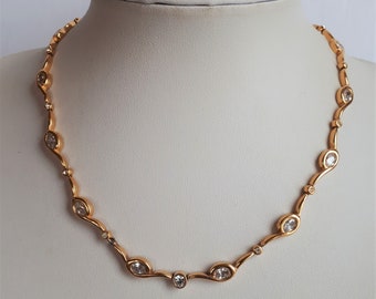 Vintage designer gold plate encrusted open back crystal rhinestones link necklace choker
