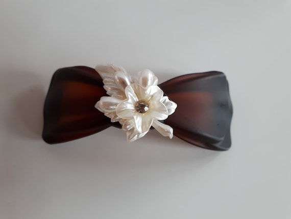 PEARL HAIR CLIP COGNAC PEARL HAIR CLIP COGNAC