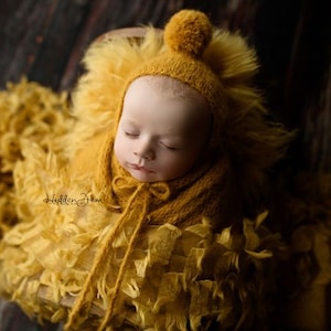 Mustard Yellow Tufted Frou Frou Shag Basket Stuffer Layer, Newborn Layer, Newborn Photography Basket Stuffer Prop, Newborn Photo Prop, Tuft