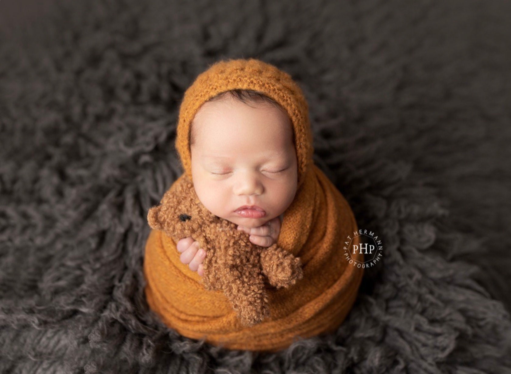 Nutmeg Soft Stretchy Knit Bonnet for Newborn Photography Photo Prop