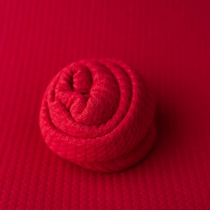 BILLIE- Red Newborn Waffle Texture Grid Wrap Posing Fabric Set Newborn Photo Prop/ Newborn Fringe Knit Wrap/ Red Waffle Stretch Wrap