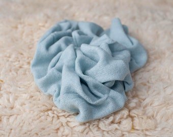 Light Soft Blue Stretch Sweater Wrap Photography Photo Prop, Light Blue Sweater Wrap, Newborn Wrap, Newborn Wrap, Light Blue Newborn Prop
