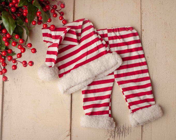 Holiday Candy Cane Stripped  Santa Hat and Pants Set, Newborn Photography Christmas Pom Sleepy Cap and Red and White Striped Pants