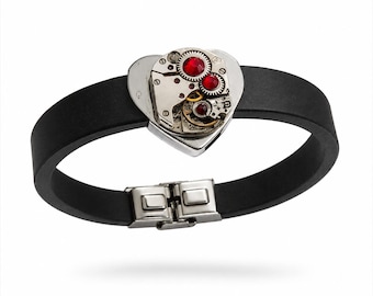 Bracciale Steampunk con cuore, cinturino in silicone con meccanismo di orologio, bracciale con cuore di cristallo rosso, gioiello meccanico, regalo gotico, bracciale unisex