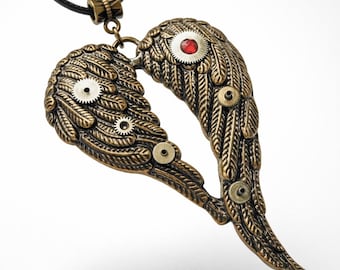 Ciondolo a forma di cuore con ali d'angelo in stile steampunk, collana con ingranaggi in stile vintage, gioielli con ali in bronzo, regalo gotico romantico, collana con cristalli rossi