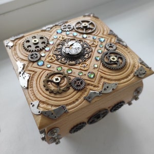 Wooden box Vintage Watch parts Steampunk jewelry box Wood gift Home Decor Steam punk