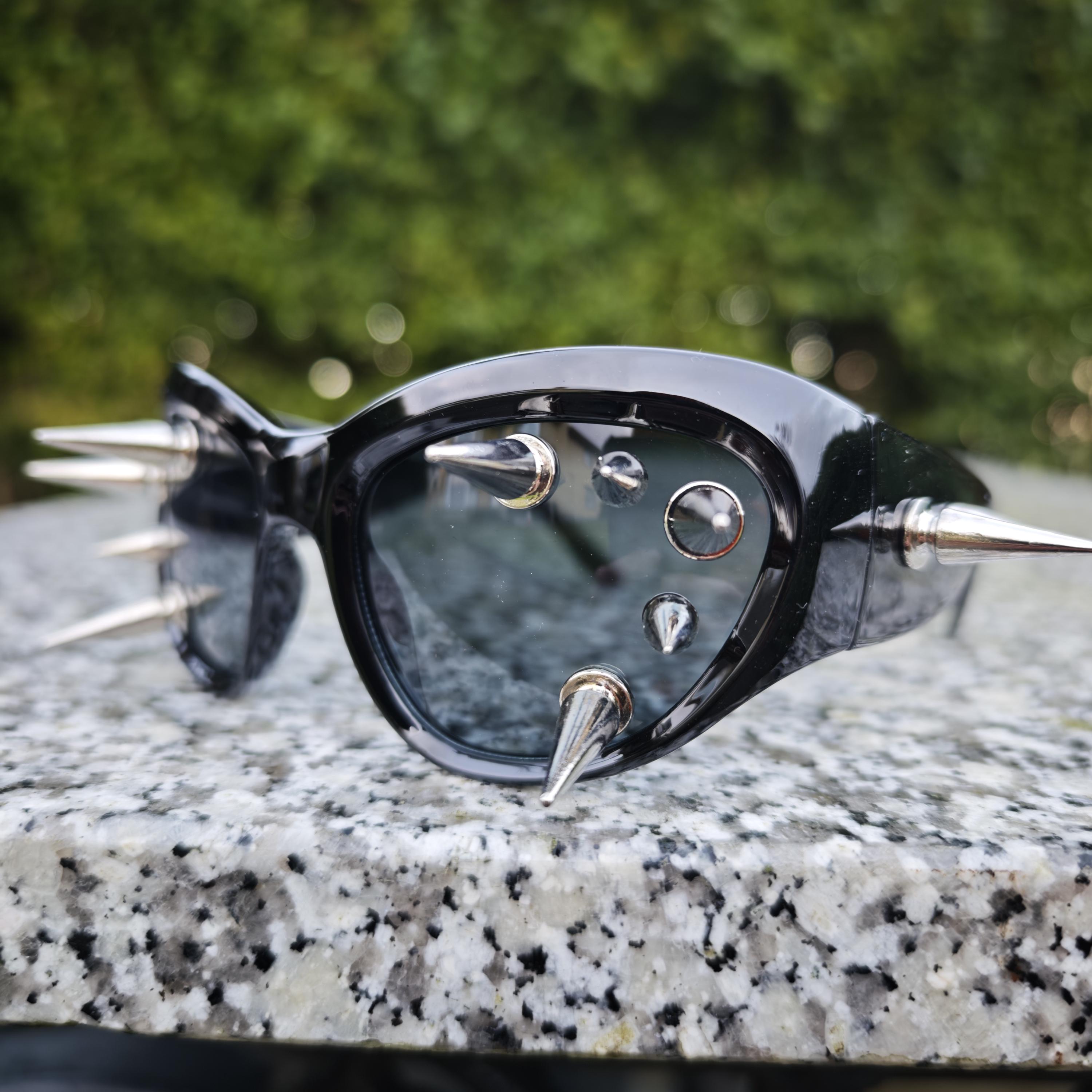 Black Studded Sunglasses – Punk Gothic Spike Shades  display picture 2