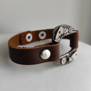 Steampunk bracelet Jewelry gift Steam punk for men women Adjustable Vintage watch parts
