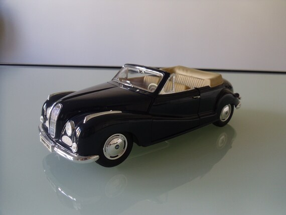 maisto vintage cars