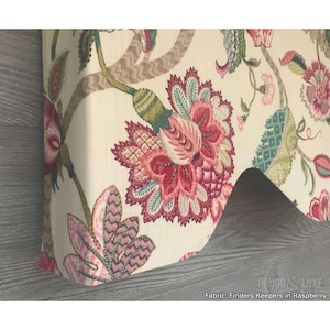Shaped Rod Pocket Cornice Custom Valance, Fits Single Window 33 - 42 Inches ONLY, Jacobean Floral;  Finders Keepers Pattern I