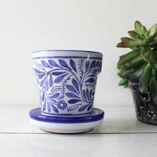 Glazed clay planter with plate,Indigo blue & white.Cactus,succulents pot.Little Roses design,Modern ceramic.Nordic,Gardener gift. Small size