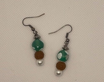 Drop dangle beaded earrings.