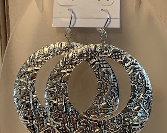 Circles of metal earrings